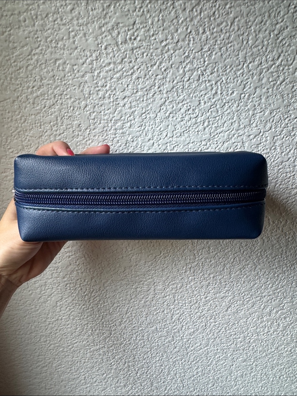 United Airlines 100 Years Business Class Zippered Pouch - Picture 3 of 4